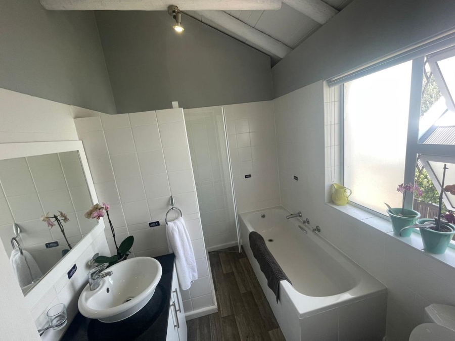 4 Bedroom Property for Sale in Cape St Francis Eastern Cape